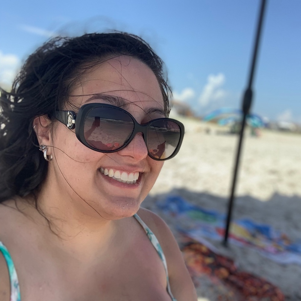 Meet your Posher, Alycia
